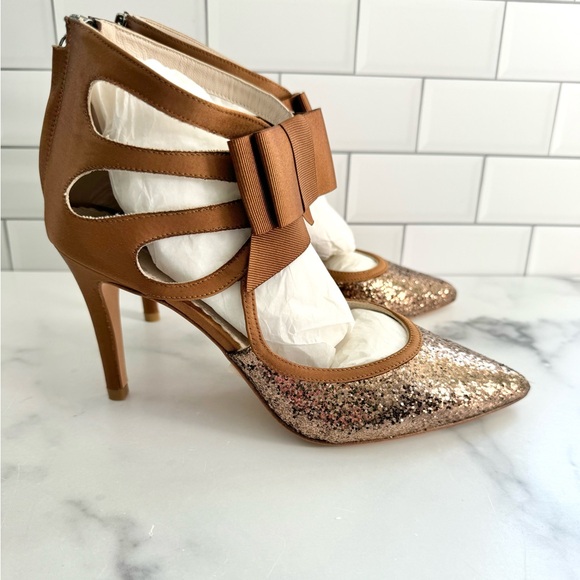 NWOT Boden Glitzy Bronze Satin Party Heels - Picture 3 of 9